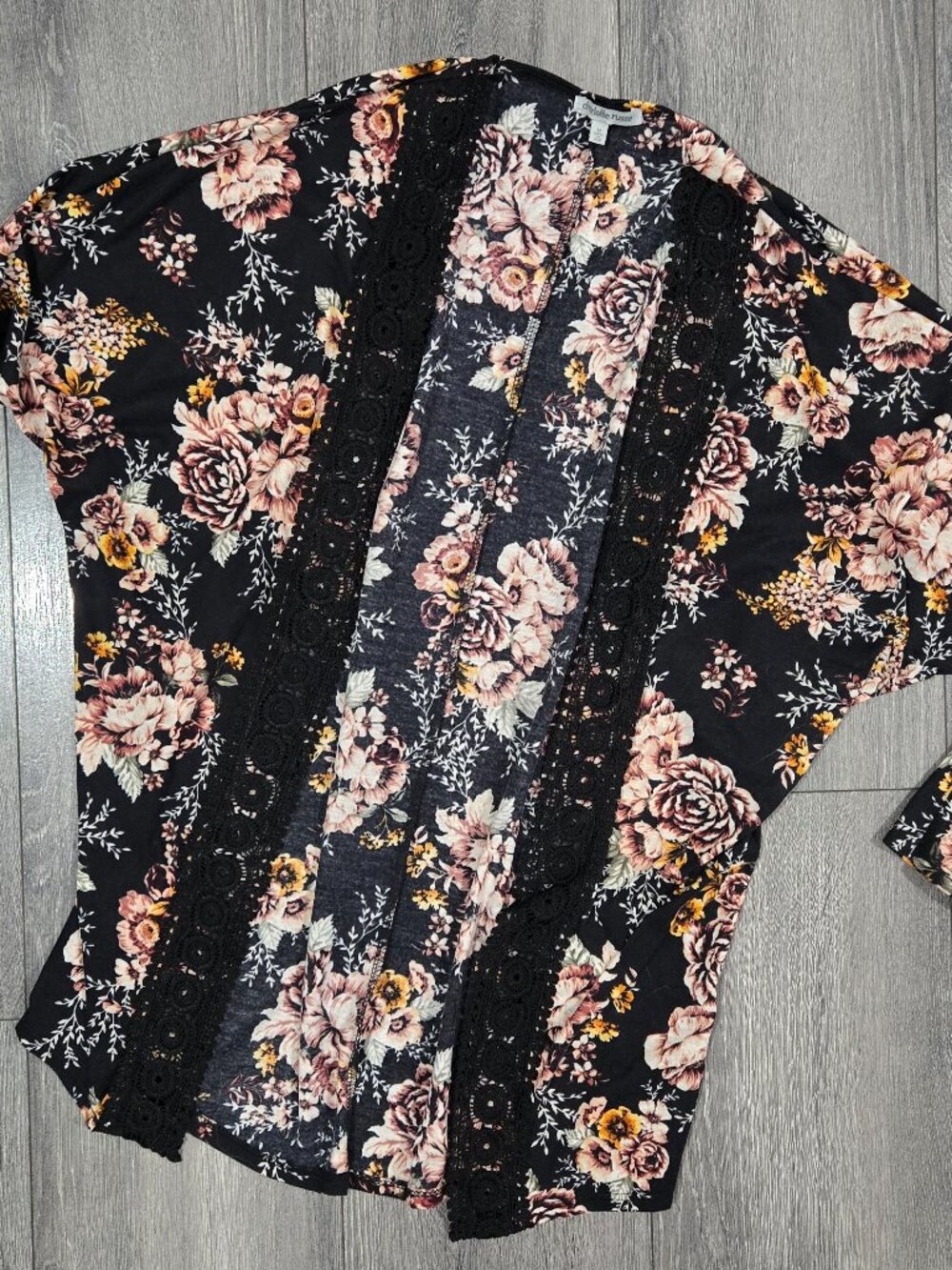 Charlotte Russe Floral Cardigan sz M